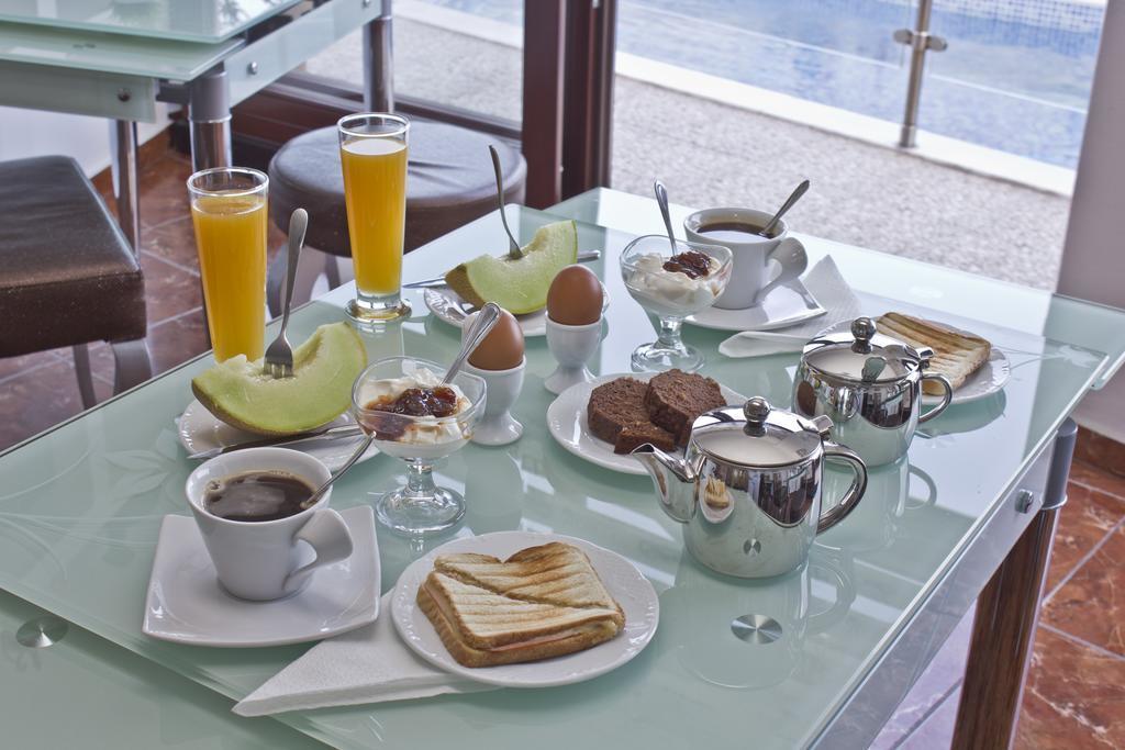 Nectarios Villa - Studios & Suites Adults Only ثيرا المظهر الخارجي الصورة