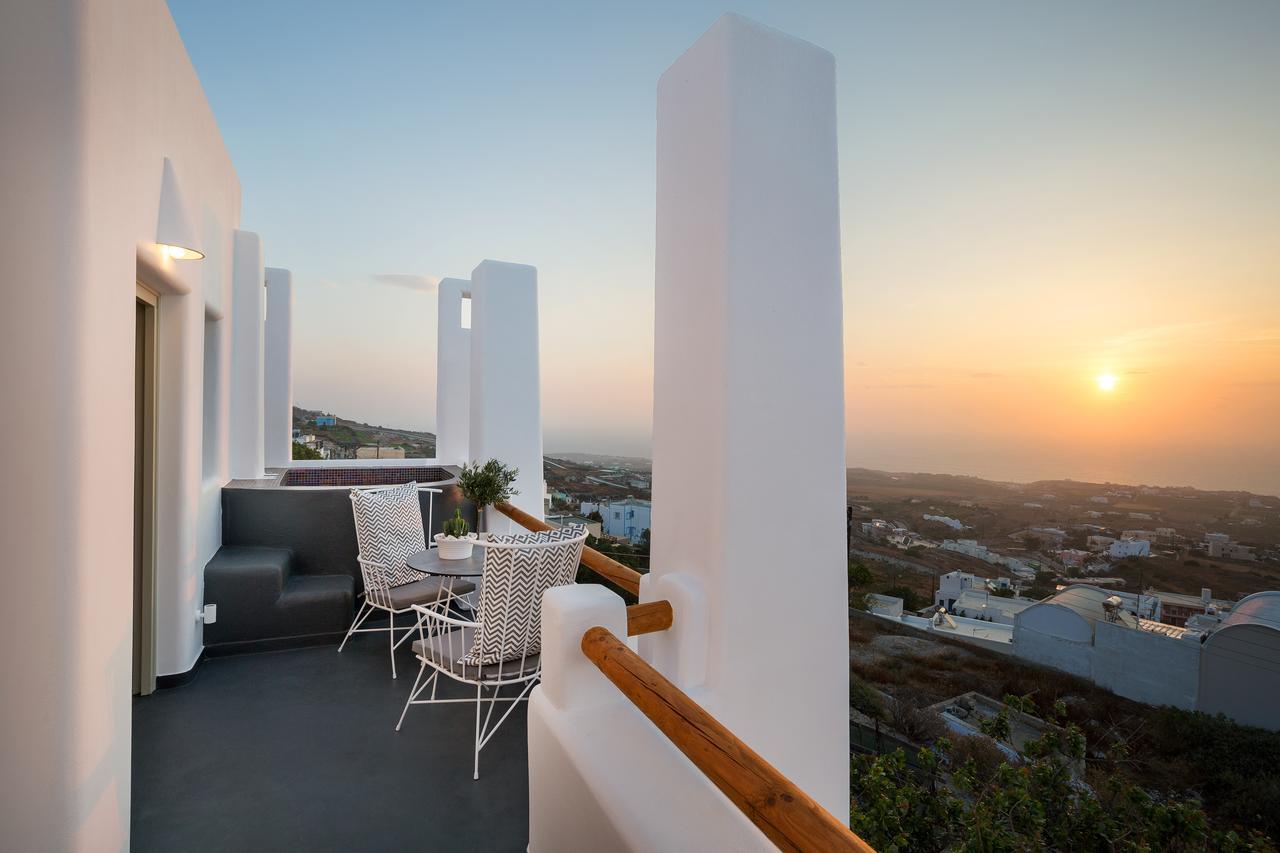 Nectarios Villa - Studios & Suites Adults Only ثيرا المظهر الخارجي الصورة